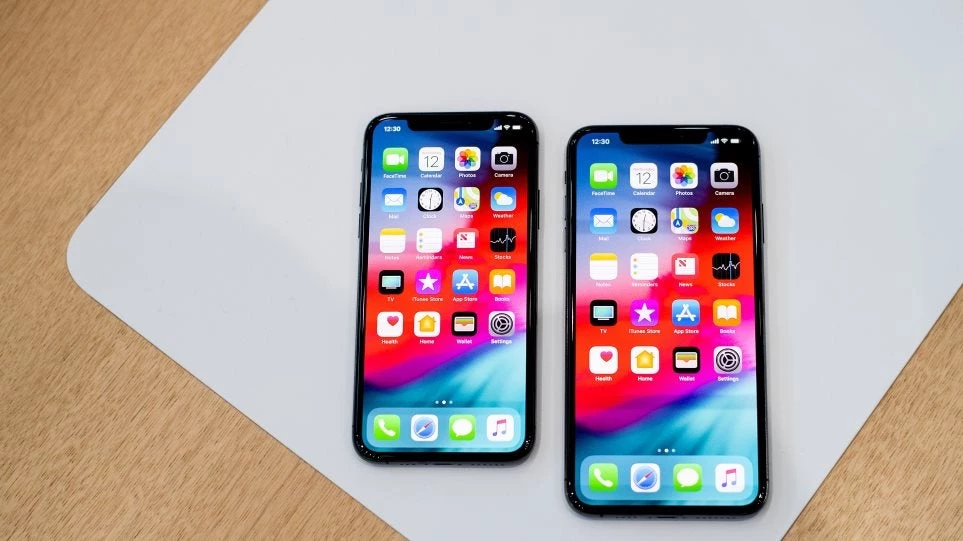 «Ξεπούλανε» τα iPhone Xs των €1.300 στην Ελλάδα της κρίσης -Δείτε πόσα χρήματα έδωσαν